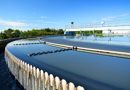 Método y proceso para el tratamiento de aguas residuales municipales usando Pam poliacrilamida